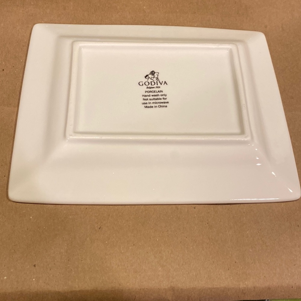 Godiva Tray - Picture 2 of 4